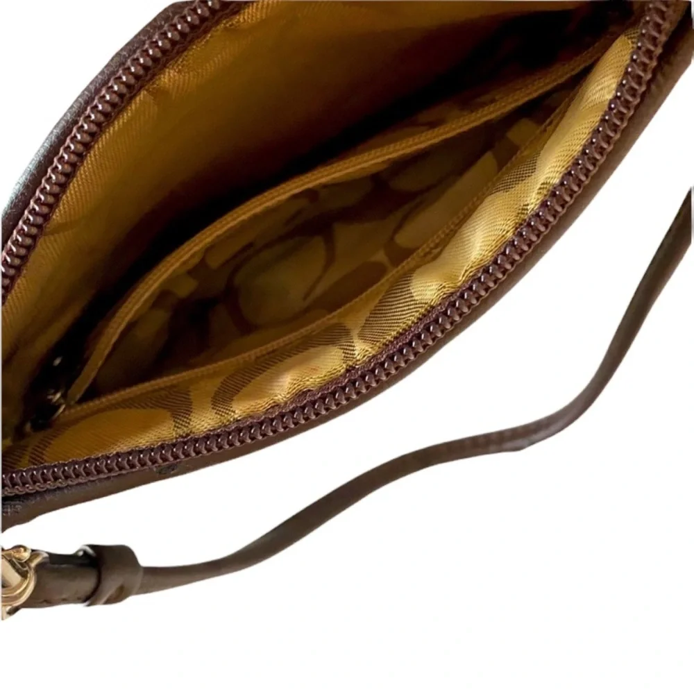 Coach Wristlet Purse Luxury Signature Monogram Classic CC Print Neutral Brown